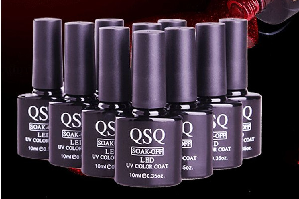 甲油膠有熒光劑正常嗎 甲油膠有熒光劑會(huì)怎樣 甲油膠有熒光劑正常嗎 甲油膠有熒光劑會(huì)怎樣