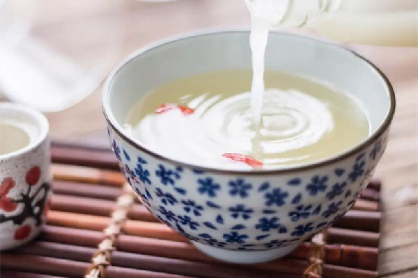 醪糟用什么發(fā)酵 醪糟發(fā)酵多長時間最好 醪糟用什么發(fā)酵 醪糟發(fā)酵多長時間最好