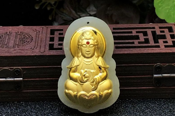 金鑲玉吊墜玉掉了怎么辦 金鑲玉吊墜可以修復嗎 金鑲玉吊墜玉掉了怎么辦 金鑲玉吊墜可以修復嗎