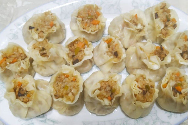 燒麥有多少大卡 燒麥適合減肥吃嗎 燒麥有多少大卡 燒麥適合減肥吃嗎