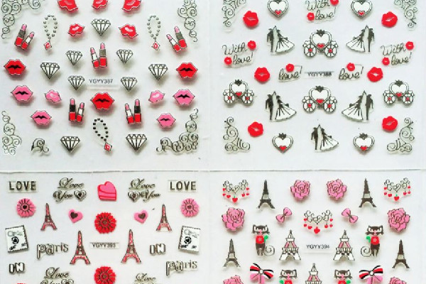 美甲貼紙好用嗎 美甲貼紙可以維持多久 美甲貼紙好用嗎 美甲貼紙可以維持多久