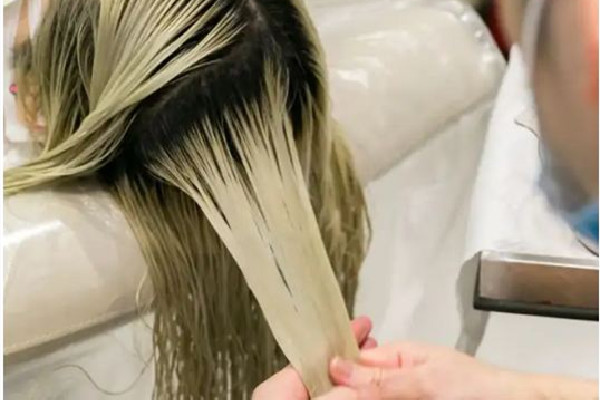 頭發(fā)護(hù)理的功效和作用 頭發(fā)護(hù)理可以白發(fā)轉(zhuǎn)黑嗎 頭發(fā)護(hù)理的功效和作用 頭發(fā)護(hù)理可以白發(fā)轉(zhuǎn)黑嗎