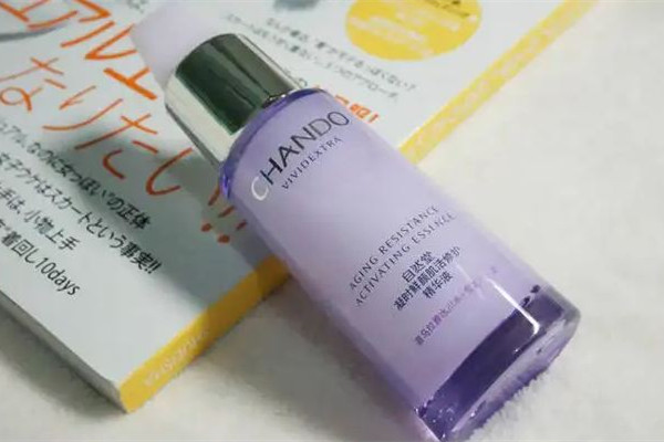 自然堂紫瓶精華液適合多大年齡用 自然堂紫瓶精華液適合什么膚質(zhì) 自然堂紫瓶精華液適合多大年齡用 自然堂紫瓶精華液適合什么膚質(zhì)