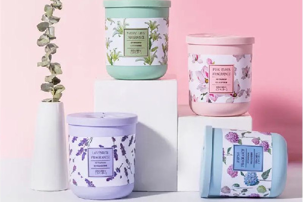 固體香膏和香水哪個(gè)更持久 固體香膏和香水哪個(gè)比較好 固體香膏和香水哪個(gè)更持久 固體香膏和香水哪個(gè)比較好