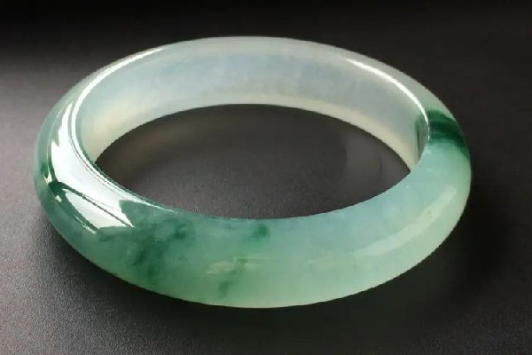 飄花手鐲怎么選 飄花手鐲選擇圓條還是正圈 飄花手鐲怎么選 飄花手鐲選擇圓條還是正圈