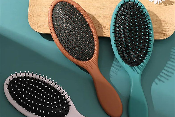 氣墊梳的功效和作用 氣墊梳可以按摩頭皮嗎 氣墊梳的功效和作用 氣墊梳可以按摩頭皮嗎