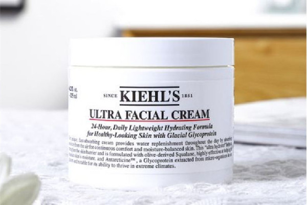 科顏氏高保濕面霜用了臉刺痛 科顏氏高保濕面霜不適合什么膚質(zhì) 科顏氏高保濕面霜用了臉刺痛 科顏氏高保濕面霜不適合什么膚質(zhì)