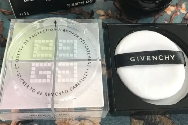 紀(jì)梵希散粉和花西子散粉哪個(gè)好用 紀(jì)梵希散粉適合油皮還是干皮 紀(jì)梵希散粉和花西子散粉哪個(gè)好用 紀(jì)梵希散粉適合油皮還是干皮