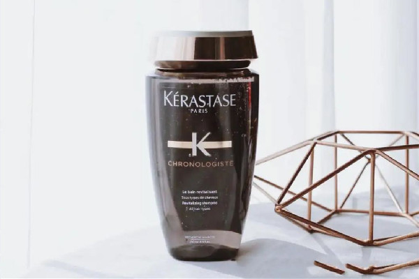 卡詩黑鉆洗發(fā)水的功效 卡詩黑鉆洗發(fā)水是什么香味 卡詩黑鉆洗發(fā)水的功效 卡詩黑鉆洗發(fā)水是什么香味