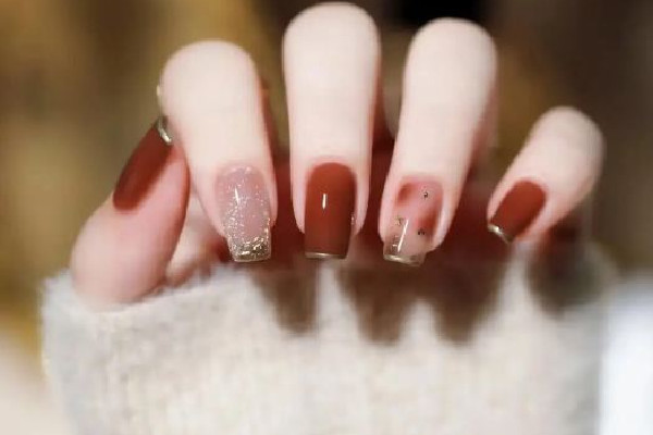 江漢路步行街KOLYBEAUTY寇寇美甲美容美睫韓式定妝做美甲效果好嗎 美甲屬于美容行業(yè)嗎 江漢路步行街KOLYBEAUTY寇寇美甲美容美睫韓式定妝做美甲效果好嗎 美甲屬于美容行業(yè)嗎