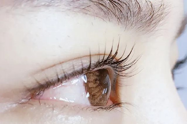 江漢路步行街KOLYBEAUTY寇寇美甲美容美睫韓式定妝燙睫毛哪個老師做的好 燙睫毛會不會傷睫毛 江漢路步行街KOLYBEAUTY寇寇美甲美容美睫韓式定妝燙睫毛哪個老師做的好 燙睫毛會不會傷睫毛