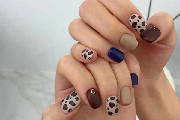 江漢路步行街KOLYBEAUTY寇寇美甲美容美睫韓式定妝做美甲效果好嗎 美甲屬于美容行業(yè)嗎 江漢路步行街KOLYBEAUTY寇寇美甲美容美睫韓式定妝做美甲效果好嗎 美甲屬于美容行業(yè)嗎