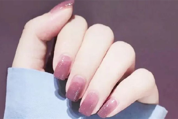 漸變美甲是什么意思 漸變美甲是屬于款式嗎 漸變美甲是什么意思 漸變美甲是屬于款式嗎