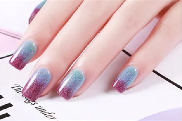 溫變甲油膠是什么原理 溫變甲油膠是什么意思 溫變甲油膠是什么原理 溫變甲油膠是什么意思