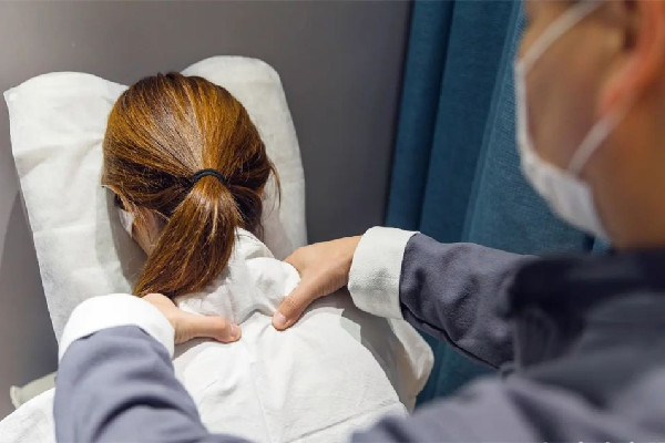 光谷思雨伊人美容養(yǎng)生肩頸按摩做的怎么樣 肩頸按摩的功效和作用 光谷思雨伊人美容養(yǎng)生肩頸按摩做的怎么樣 肩頸按摩的功效和作用