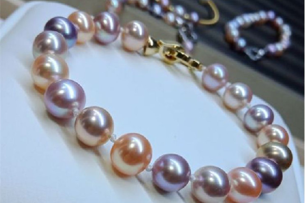 海水珍珠的價(jià)格 海水珍珠有升值空間嗎 海水珍珠的價(jià)格 海水珍珠有升值空間嗎