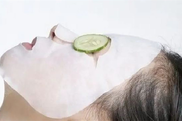 光谷EM輕松時刻科技美容面部修復(fù)項目感覺怎么樣 曬后修復(fù)用蘆薈膠有用嗎 光谷EM輕松時刻科技美容面部修復(fù)項目感覺怎么樣 曬后修復(fù)用蘆薈膠有用嗎