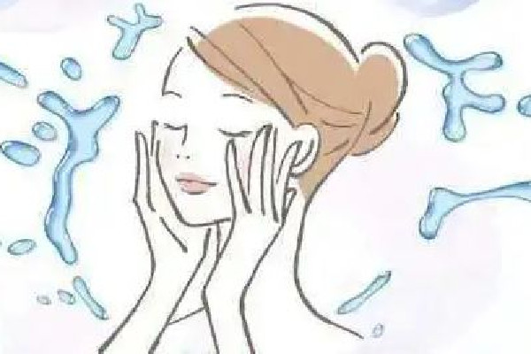 光谷MG問(wèn)題皮膚管理中心面部補(bǔ)水好嗎 面部補(bǔ)水多久做一次比較好 光谷MG問(wèn)題皮膚管理中心面部補(bǔ)水好嗎 面部補(bǔ)水多久做一次比較好