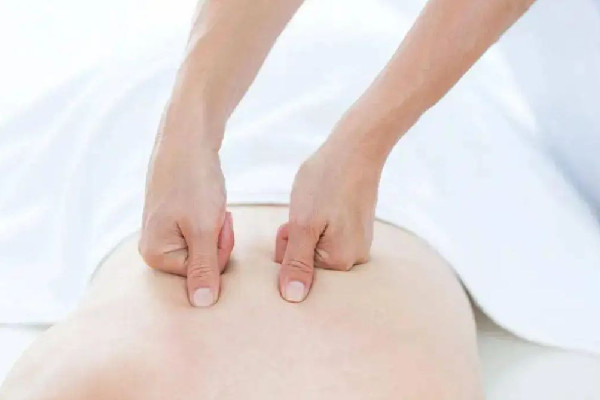 光谷天地碧媭·瘦 古法瘦身減肥店精油開(kāi)背舒服嗎 精油開(kāi)背的功效和作用 光谷天地碧媭·瘦 古法瘦身減肥店精油開(kāi)背舒服嗎 精油開(kāi)背的功效和作用