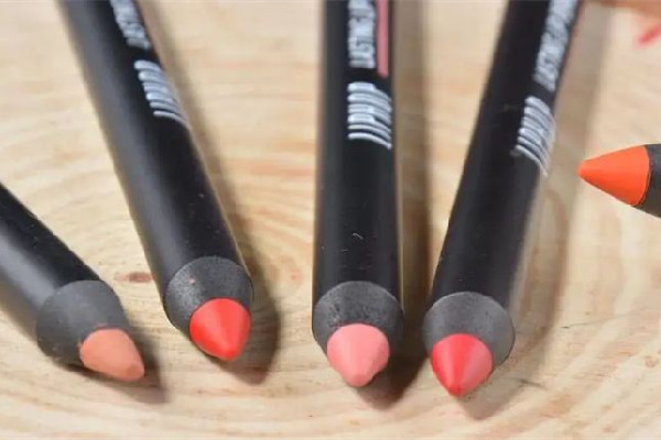 唇線筆哪個(gè)牌子好用 唇線筆買什么牌子好 唇線筆哪個(gè)牌子好用 唇線筆買什么牌子好