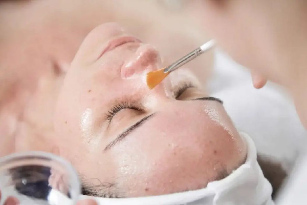 菱角湖漾一醫(yī)學(xué)美容·皮膚科刷酸后皮膚感覺怎么樣 刷酸可以天天刷嗎 菱角湖漾一醫(yī)學(xué)美容·皮膚科刷酸后皮膚感覺怎么樣 刷酸可以天天刷嗎