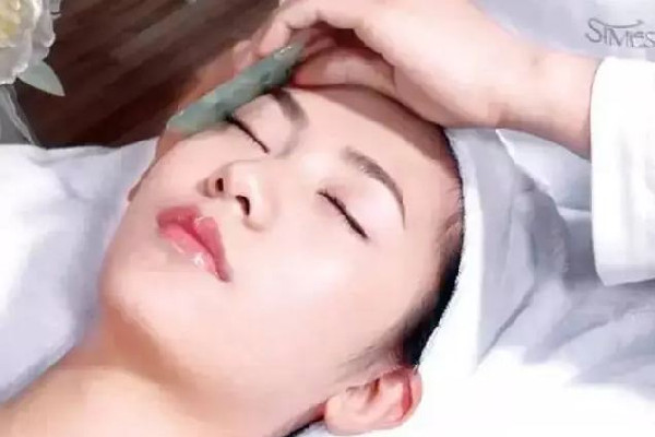 水果湖萱婭美顏美體中心店面部刮痧效果好不好 面部刮痧可以提拉緊致肌膚嗎 水果湖萱婭美顏美體中心店面部刮痧效果好不好 面部刮痧可以提拉緊致肌膚嗎