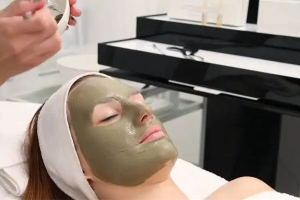 積玉橋美麗田園店做項(xiàng)目的時(shí)候會(huì)有推銷嗎 多久去美容院做一次臉部護(hù)理好 積玉橋美麗田園店做項(xiàng)目的時(shí)候會(huì)有推銷嗎 多久去美容院做一次臉部護(hù)理好