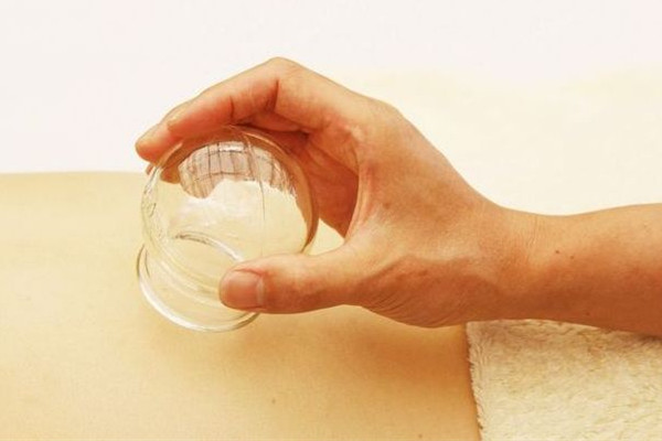 積玉橋木一堂美容纖體瘦身養(yǎng)生館拔罐后感覺怎么樣 拔罐可以緩解疲勞嗎 積玉橋木一堂美容纖體瘦身養(yǎng)生館拔罐后感覺怎么樣 拔罐可以緩解疲勞嗎