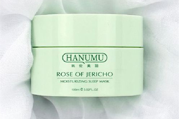 睡眠面膜可以當身體乳來涂嗎 睡眠面膜可以用在手上嗎 睡眠面膜可以當身體乳來涂嗎 睡眠面膜可以用在手上嗎