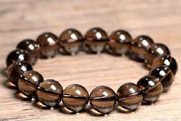 茶晶是黑水晶嗎 茶晶和冰種黑曜石的區(qū)別 茶晶是黑水晶嗎 茶晶和冰種黑曜石的區(qū)別