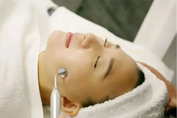 中南路漾膚皮膚管理面部清潔后感覺皮膚怎么樣 面部清潔用什么產品比較好 中南路漾膚皮膚管理面部清潔后感覺皮膚怎么樣 面部清潔用什么產品比較好