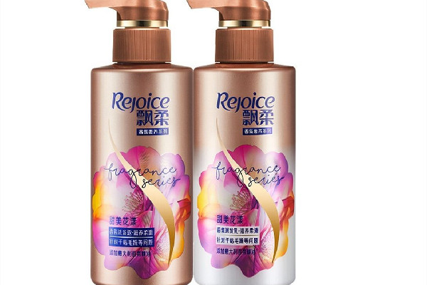 潤發(fā)乳會造成脫發(fā)嗎 潤發(fā)乳對頭皮有害嗎 潤發(fā)乳會造成脫發(fā)嗎 潤發(fā)乳對頭皮有害嗎