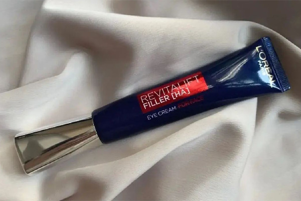 歐萊雅紫熨斗眼霜和雅詩(shī)蘭黛眼霜哪個(gè)好用 歐萊雅紫熨斗眼霜可以去細(xì)紋嗎 歐萊雅紫熨斗眼霜和雅詩(shī)蘭黛眼霜哪個(gè)好用 歐萊雅紫熨斗眼霜可以去細(xì)紋嗎