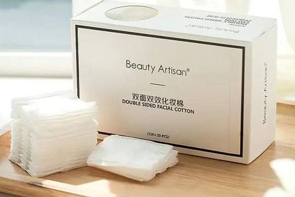 卸妝棉可以用來濕敷臉嗎 卸妝棉有什么用 卸妝棉可以用來濕敷臉嗎 卸妝棉有什么用