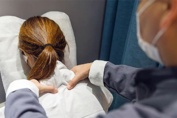 中南路美涵·半永久美睫美膚館肩頸按摩體驗(yàn)感怎么樣 肩頸按摩有助于睡眠嗎 中南路美涵·半永久美睫美膚館肩頸按摩體驗(yàn)感怎么樣 肩頸按摩有助于睡眠嗎