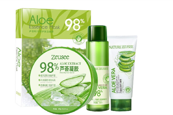 蘆薈爽膚水會(huì)黏膩嗎 蘆薈爽膚水會(huì)長(zhǎng)痘嗎 蘆薈爽膚水會(huì)黏膩嗎 蘆薈爽膚水會(huì)長(zhǎng)痘嗎