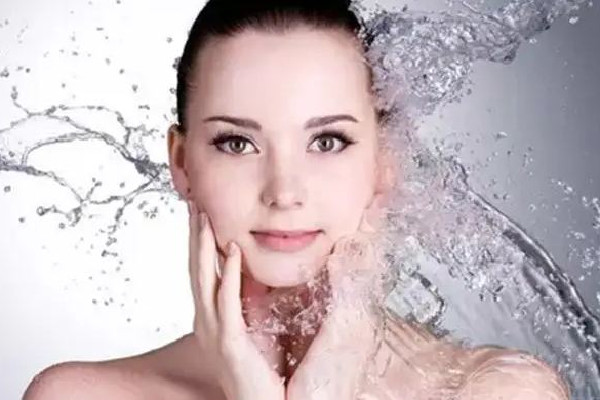 后湖skin79皮膚管理中心面部補(bǔ)水后感覺(jué)怎么樣 面部補(bǔ)水有什么好方法嗎 后湖skin79皮膚管理中心面部補(bǔ)水后感覺(jué)怎么樣 面部補(bǔ)水有什么好方法嗎