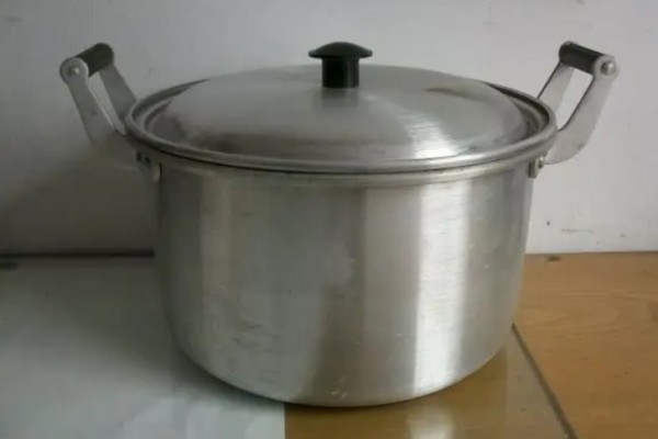 鋁鍋對人體有害嗎 鋁鍋會致癌嗎 鋁鍋對人體有害嗎 鋁鍋會致癌嗎