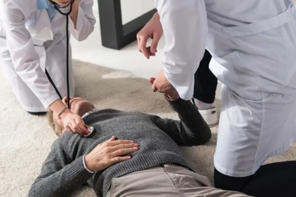 研究生猝死自習室案:導師否認壓迫 猝死是什么原因造成的 研究生猝死自習室案:導師否認壓迫 猝死是什么原因造成的