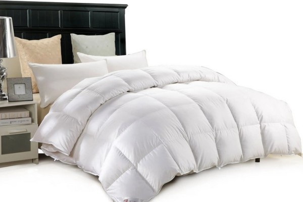 羽絨被有味道怎么處理 羽絨被有腥味正常嗎 羽絨被有味道怎么處理 羽絨被有腥味正常嗎