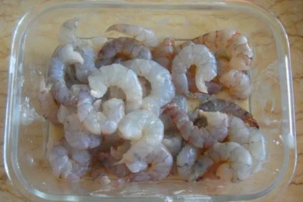 蝦仁對傷口愈合有影響嗎 蝦仁適合什么人吃 蝦仁對傷口愈合有影響嗎 蝦仁適合什么人吃