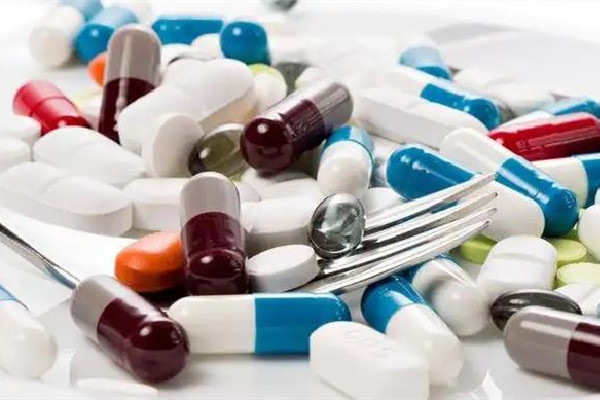 專(zhuān)家說(shuō)在家自行吃藥或耽誤治療 提前吃藥可以預(yù)防感冒嗎 專(zhuān)家說(shuō)在家自行吃藥或耽誤治療 提前吃藥可以預(yù)防感冒嗎