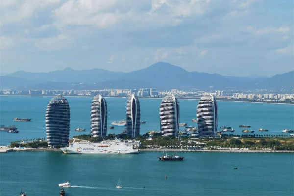 三亞機票酒店預(yù)訂暴漲3倍 三亞有什么好玩的地方