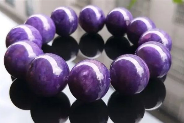 紫龍晶怎么辨別真假 紫龍晶會有紋裂嗎 紫龍晶怎么辨別真假 紫龍晶會有紋裂嗎