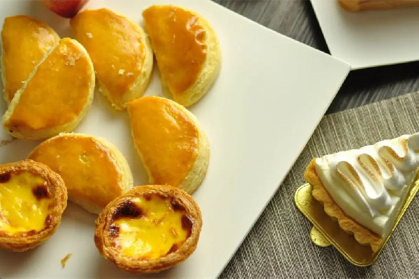 蛋撻皮有黑點(diǎn)的是不是壞掉了 蛋撻皮怎么看壞沒(méi)壞 蛋撻皮有黑點(diǎn)的是不是壞掉了 蛋撻皮怎么看壞沒(méi)壞