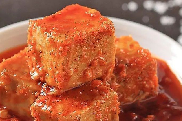 霉豆腐吃起來有點(diǎn)酸怎么辦 霉豆腐壞了是什么味道 霉豆腐吃起來有點(diǎn)酸怎么辦 霉豆腐壞了是什么味道