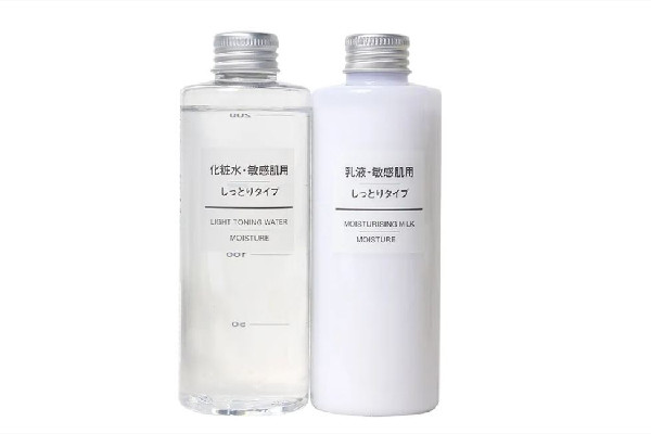 乳液用完瓶子底部還有怎么辦 乳液可以用多長時(shí)間 乳液用完瓶子底部還有怎么辦 乳液可以用多長時(shí)間