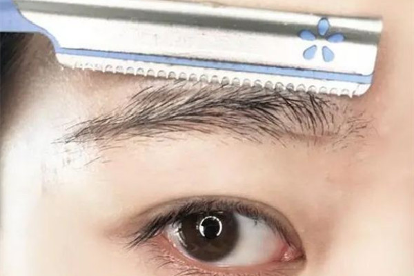 修眉毛一般多少錢(qián) 修眉毛去哪里休比較好 修眉毛一般多少錢(qián) 修眉毛去哪里休比較好