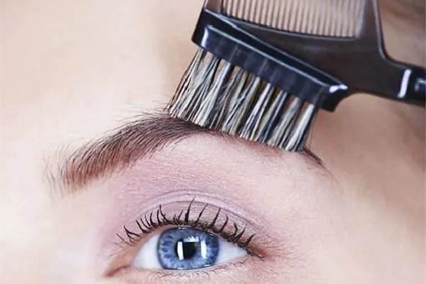 修眉毛一般多少錢(qián) 修眉毛去哪里休比較好 修眉毛一般多少錢(qián) 修眉毛去哪里休比較好