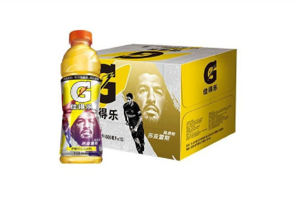 運動飲料喝普通飲料有什么區(qū)別 運動飲料可以經常喝嗎 運動飲料喝普通飲料有什么區(qū)別 運動飲料可以經常喝嗎